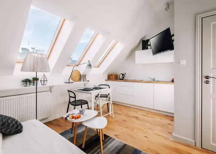 1 - Bedroom Apartment - 11 Pilsudskiego Street